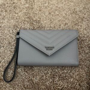 Victoria's Secret Chic Gray Wristlet